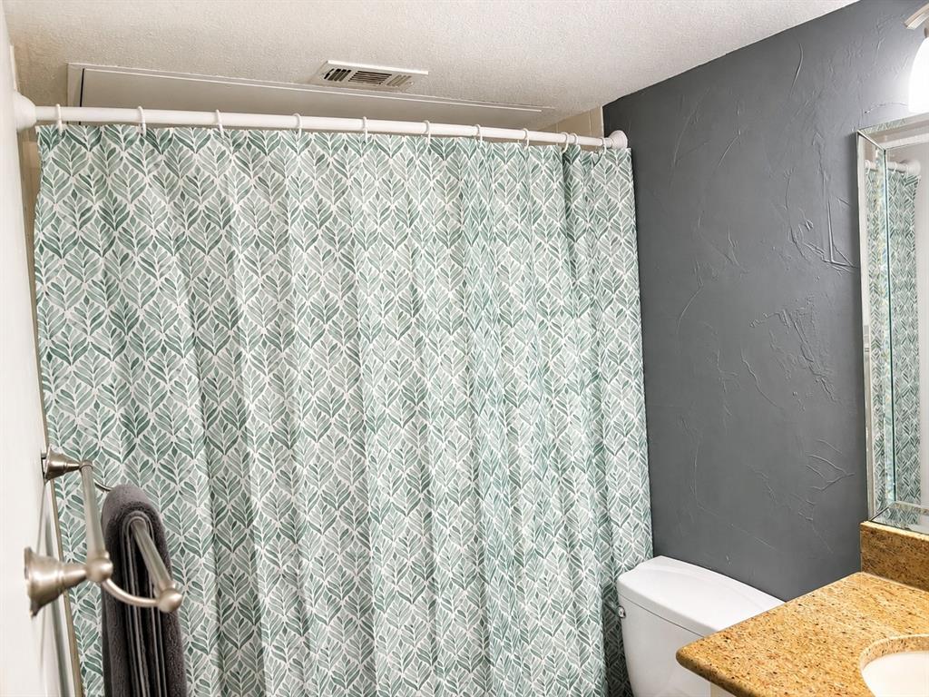 18333 Roehampton Drive 714 Property Photo 13