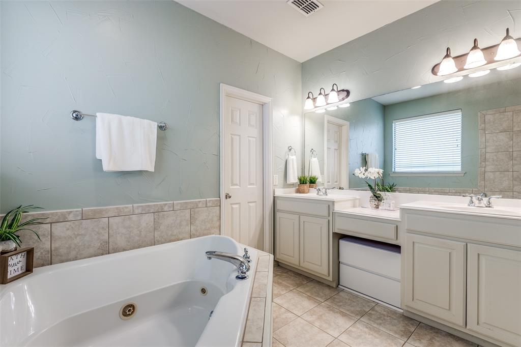3516 Lindale Drive Property Photo 13