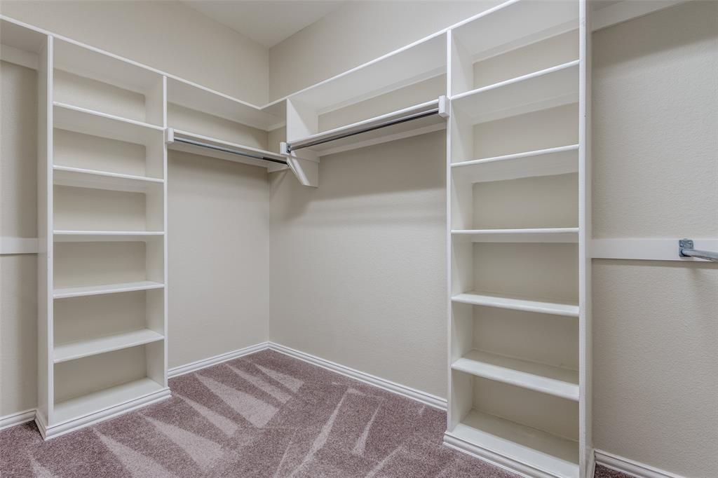 3516 Lindale Drive Property Photo 16