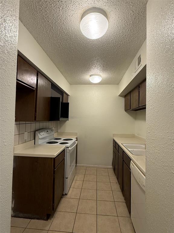 12480 Abrams Road 504 Property Photo 6