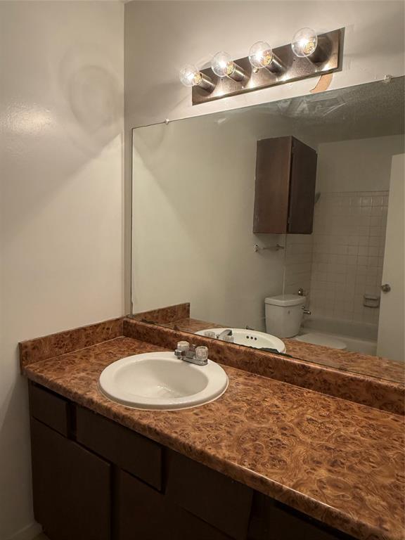 12480 Abrams Road 504 Property Photo 11
