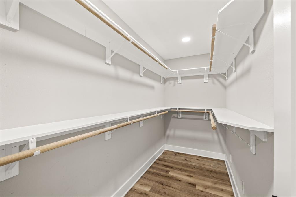 8635 Strathmore Drive Property Photo 17