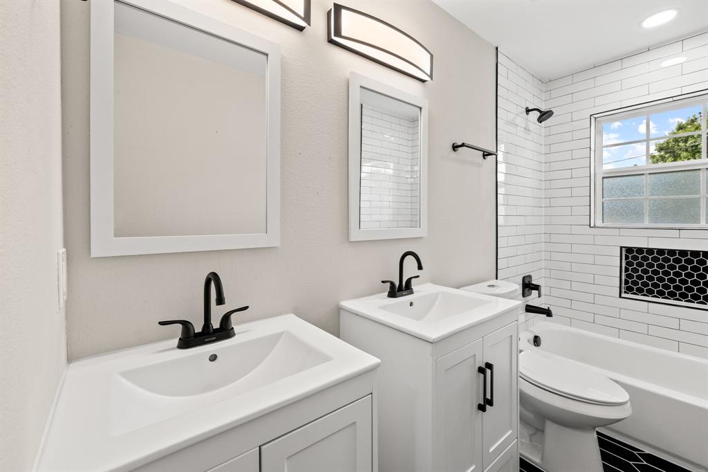 8635 Strathmore Drive Property Photo 23
