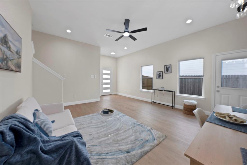 819 Stamps Avenue Property Photo 8