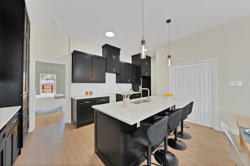 819 Stamps Avenue Property Photo 16
