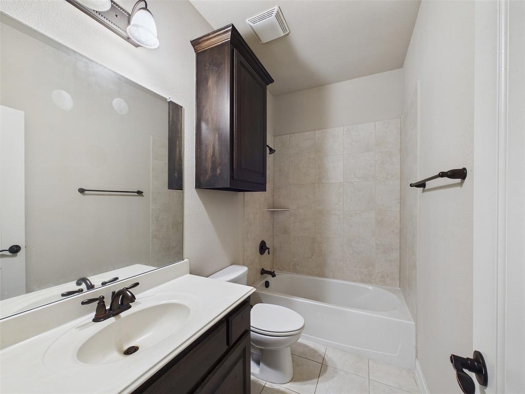2825 Hollowbrook Lane Property Photo 20