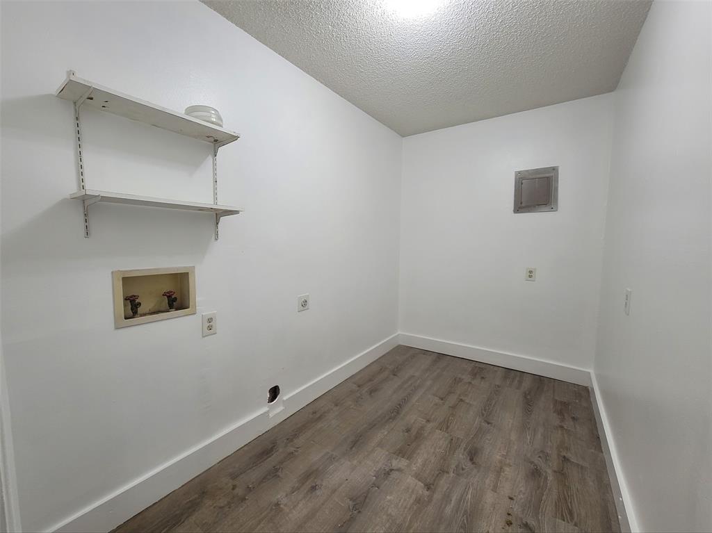 8018 County Road 564 Property Photo 9