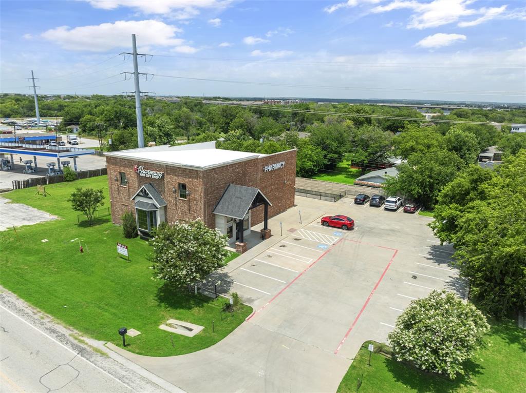 207 E Byron Nelson Boulevard Property Photo 25