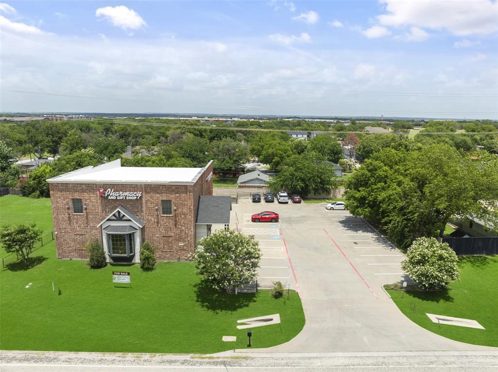 207 E Byron Nelson Boulevard Property Photo 30