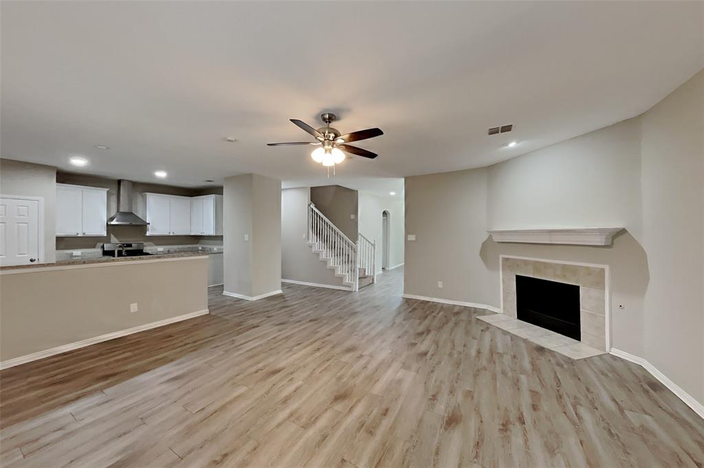 11 Willowstone Court Property Photo 3