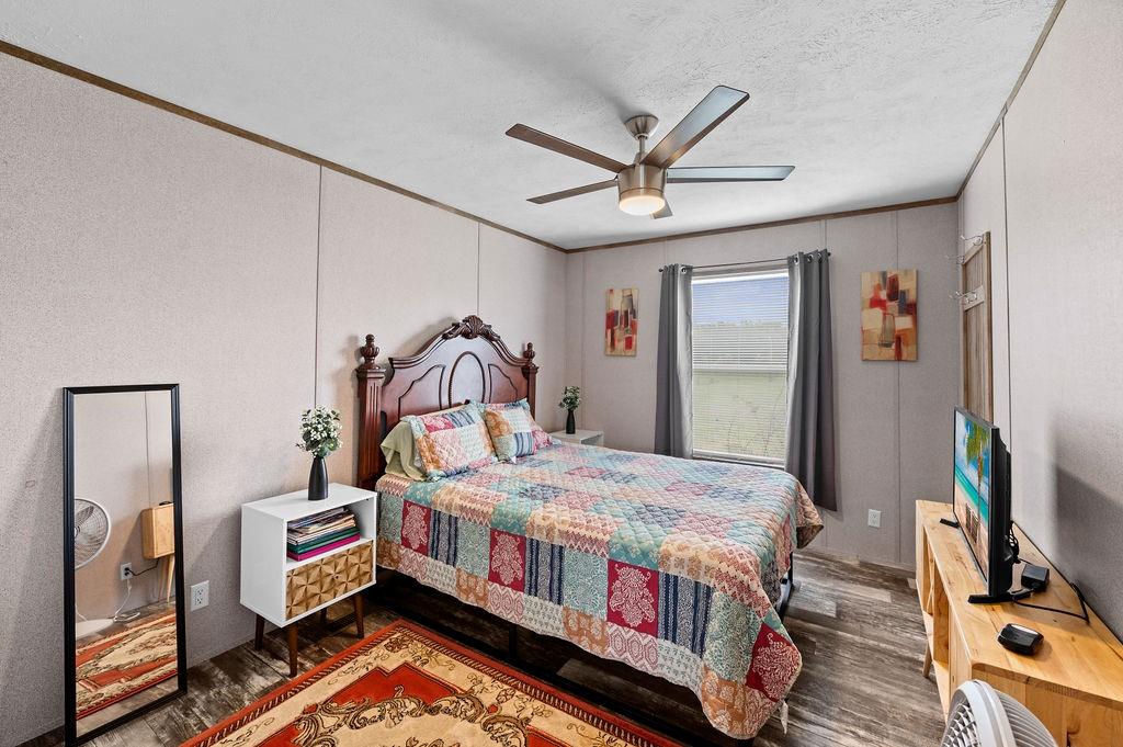 1509 County Road 3170 Property Photo 13