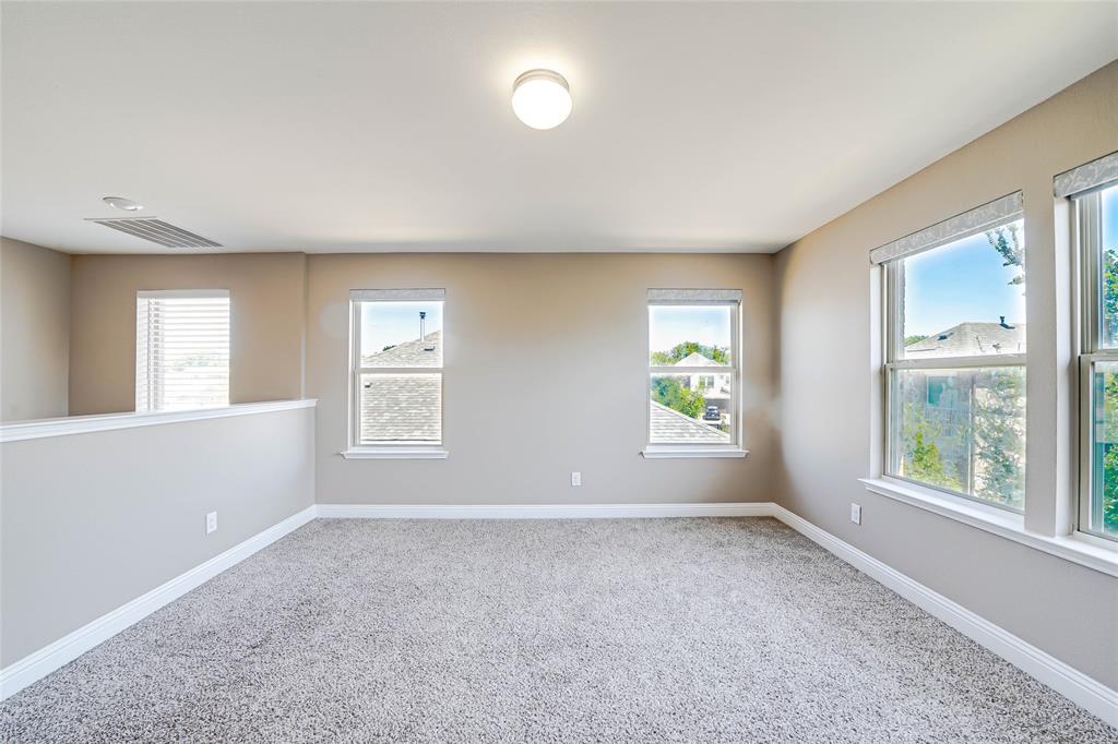 410 Club House Drive Property Photo 19