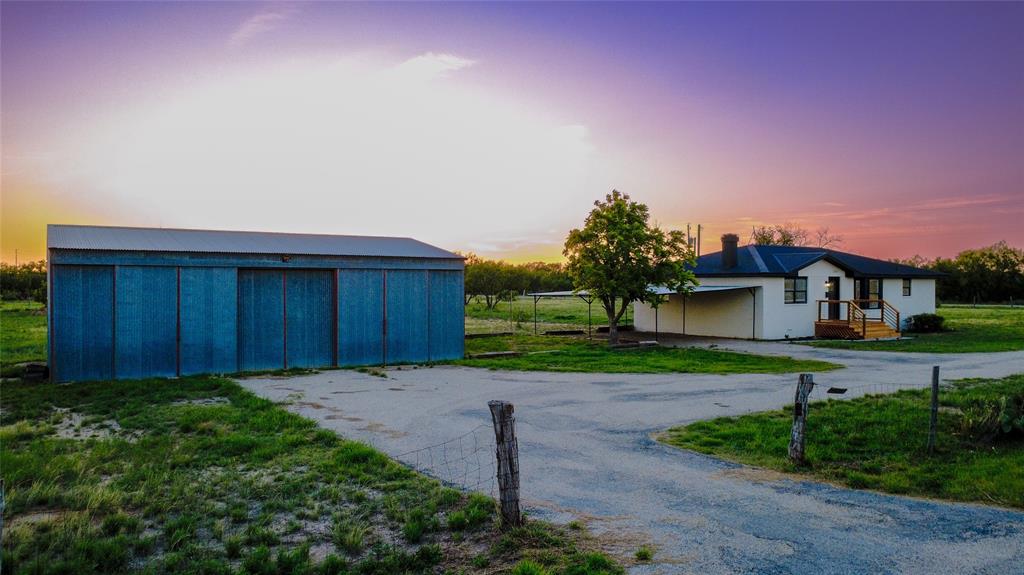 11805 Juniper Lane Property Photo 3