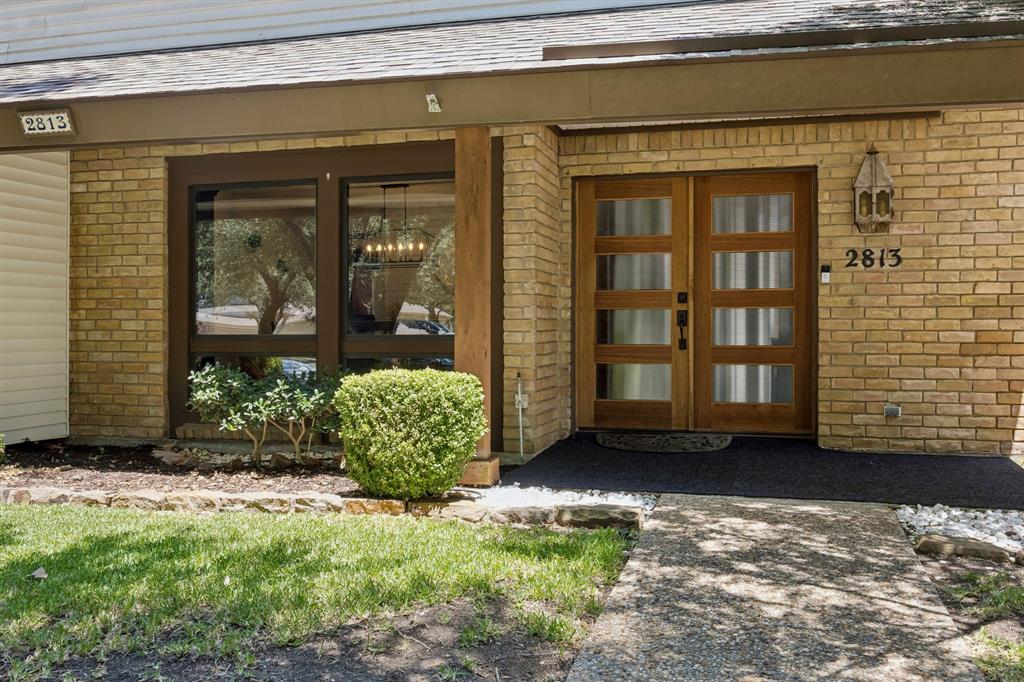 2813 Raintree Drive Property Photo 6