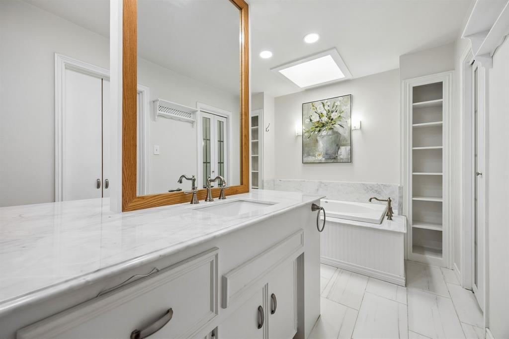 2813 Raintree Drive Property Photo 18