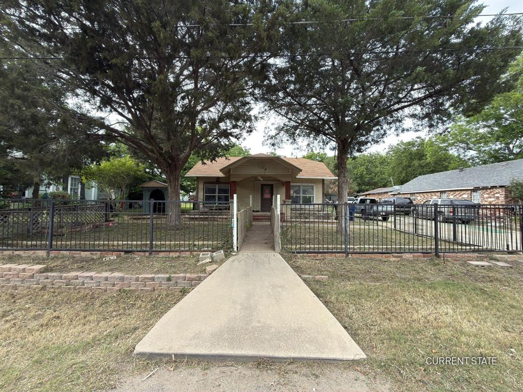 6942 Walnut Street Property Photo 1