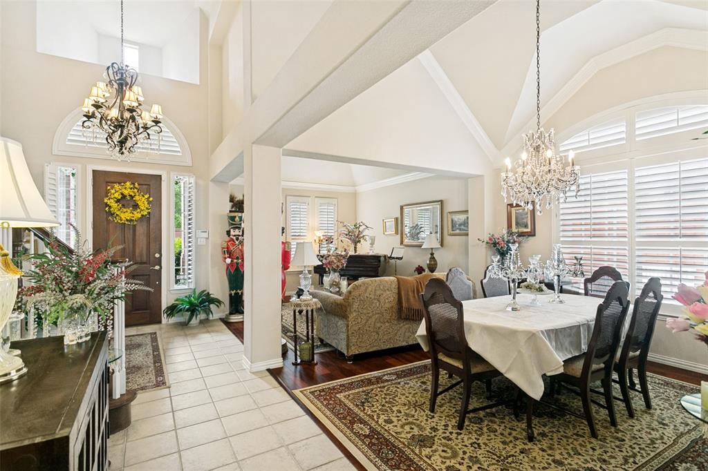 8708 Winter Wood Court Property Photo 2