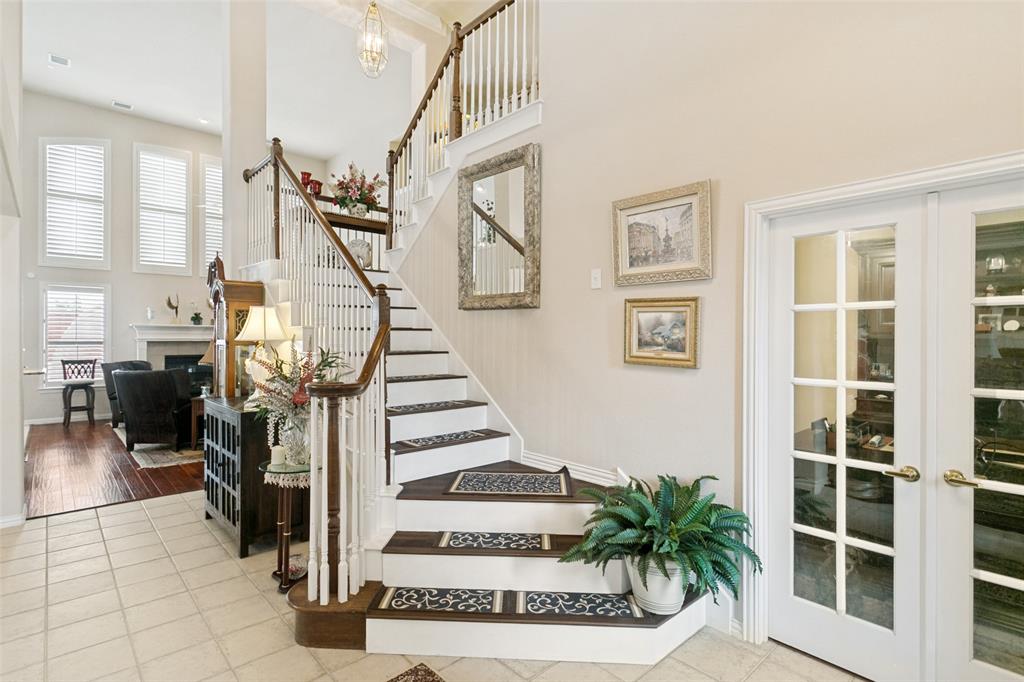8708 Winter Wood Court Property Photo 7