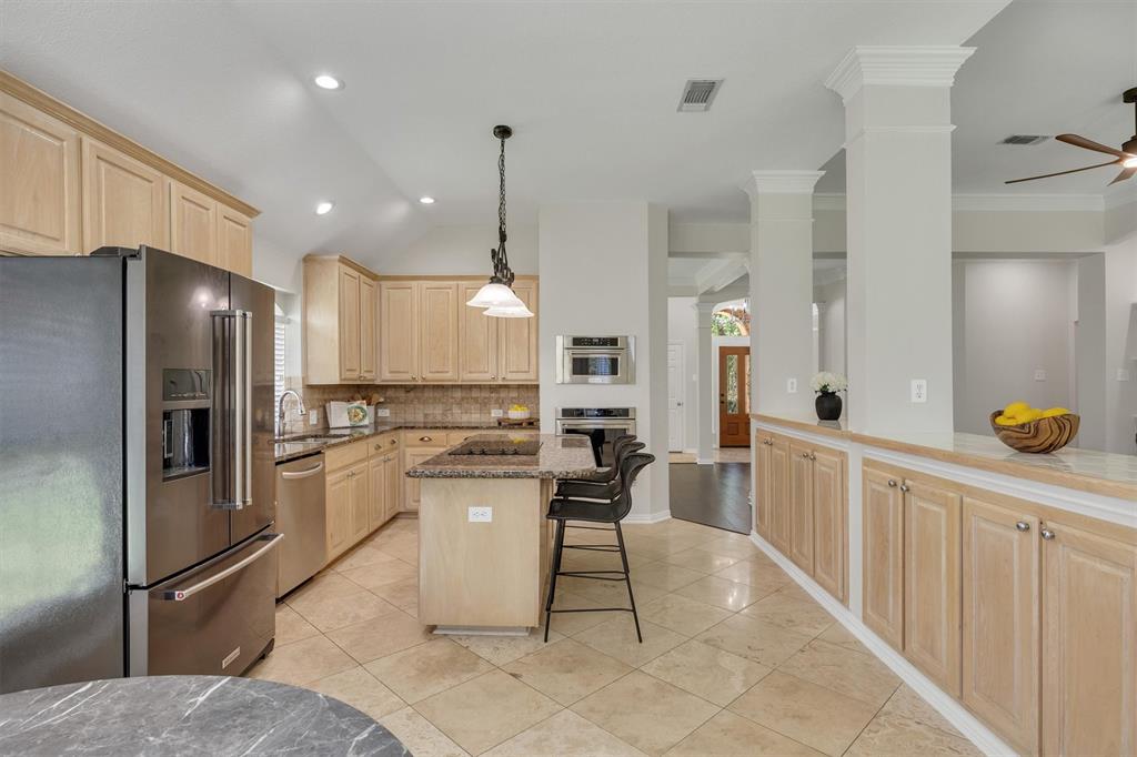 2105 Vintage Drive Property Photo 14