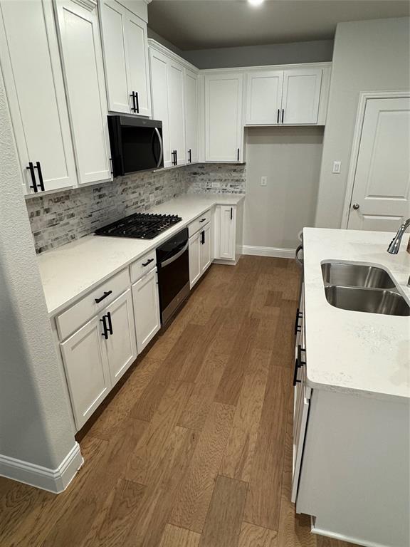 7925 Bayside Drive Property Photo 7