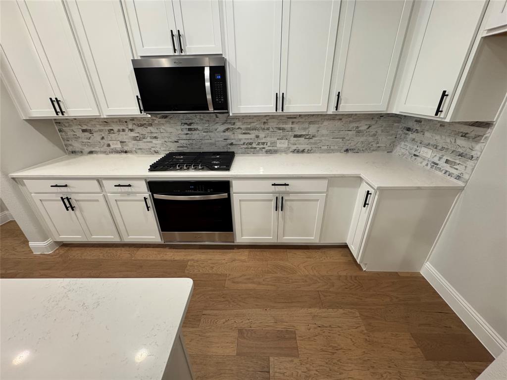 7925 Bayside Drive Property Photo 8