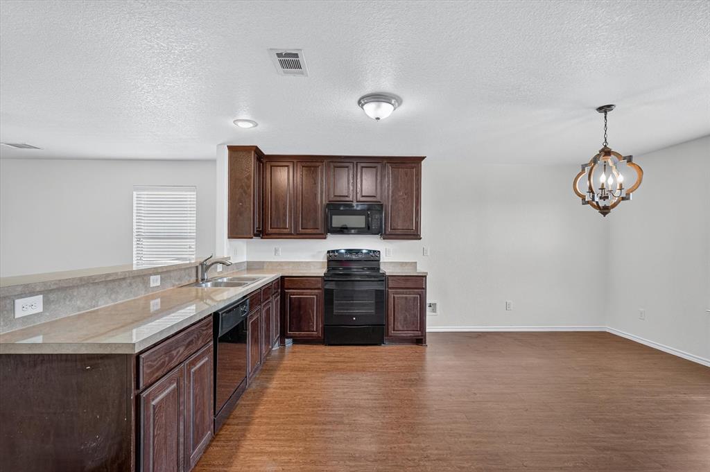 1812 Wickham Drive Property Photo 12