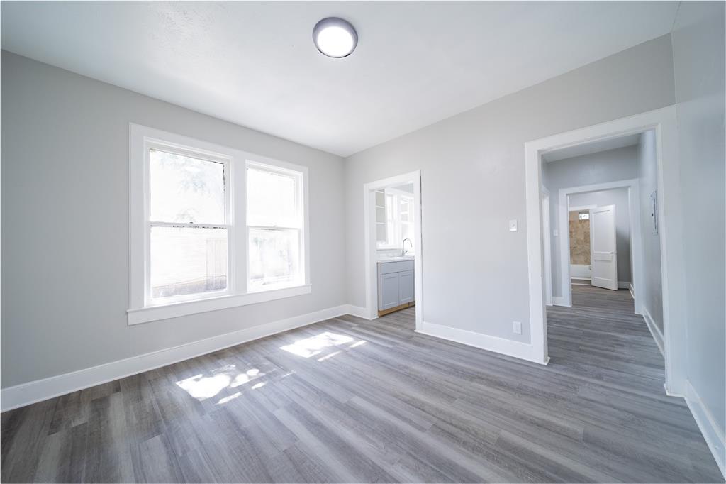921 Sunset Avenue Property Photo 4