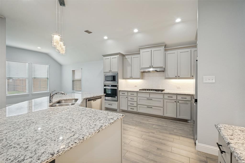 230 Clairmont Drive Property Photo 11