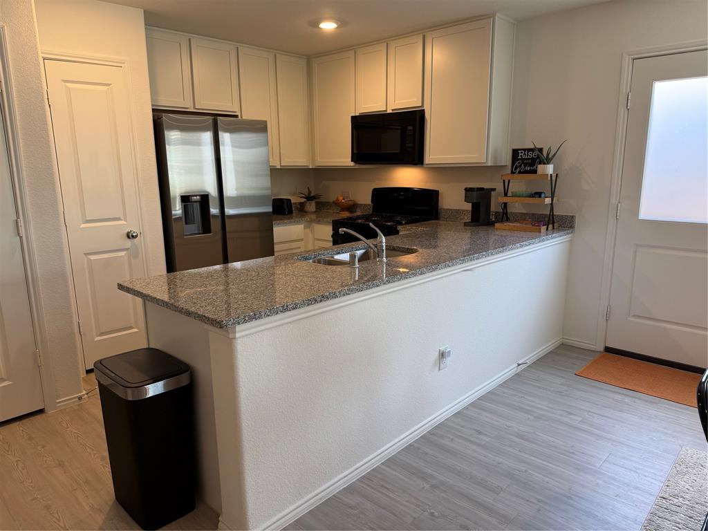 9204 Red Fox Trail Property Photo 3