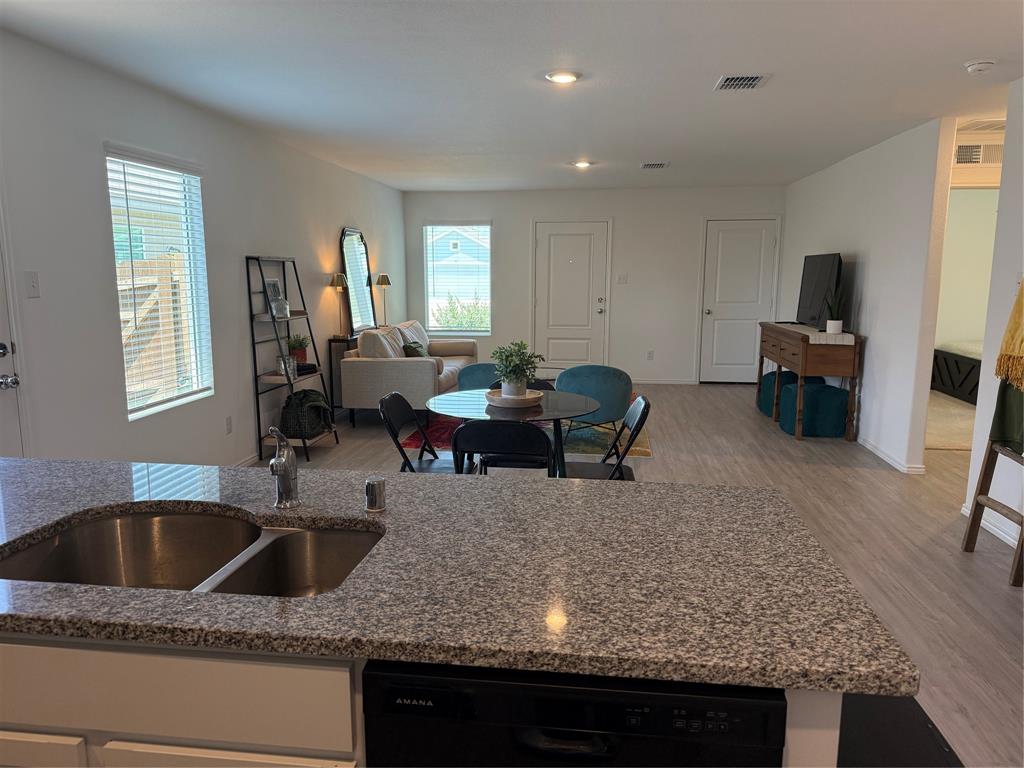 9204 Red Fox Trail Property Photo 4