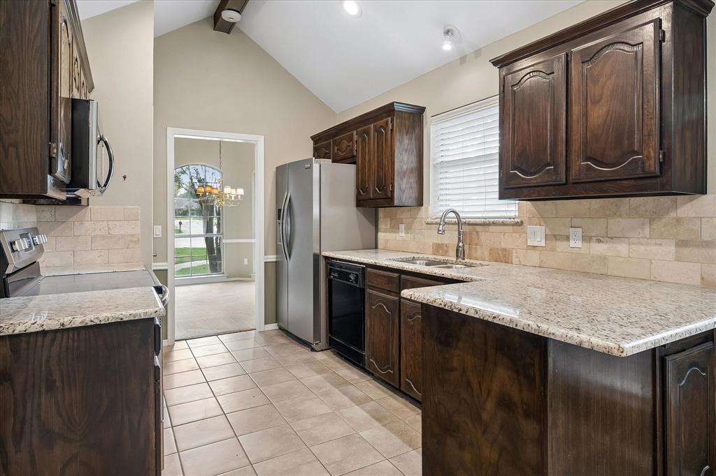 2201 Pendleton Lane Property Photo 10