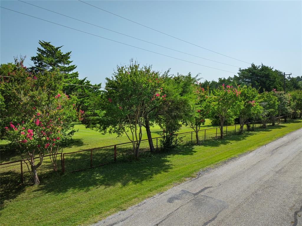 6 Highridge Farms Road Property Photo 2