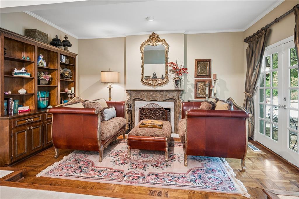 7276 Lupton Circle Property Photo 15
