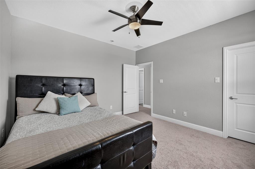925 Spring Falls Drive Property Photo 25