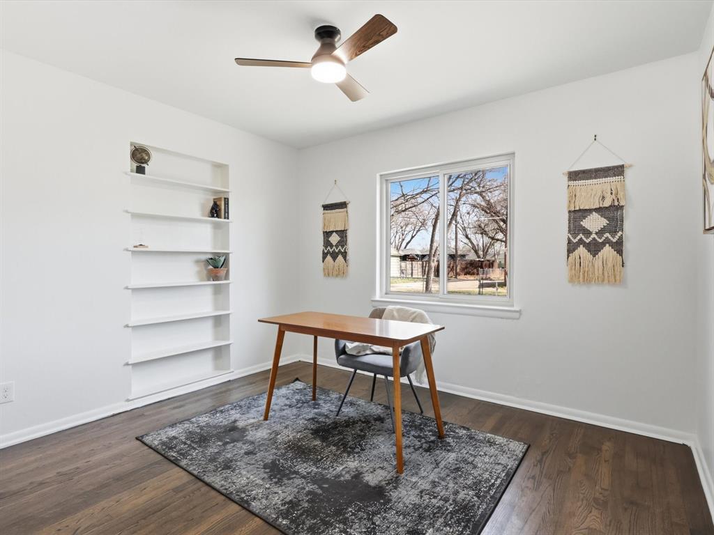 10322 Pinecrest Drive Property Photo 4