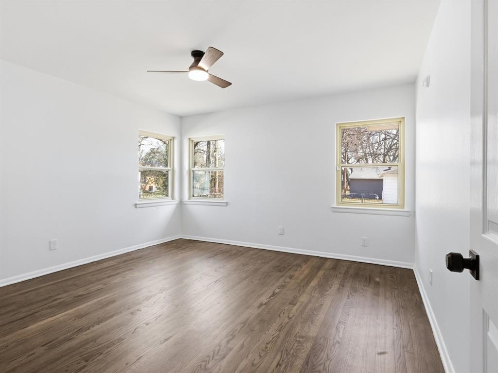 10322 Pinecrest Drive Property Photo 7
