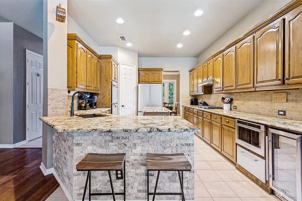 1814 Harvest Glen Drive Property Photo 6