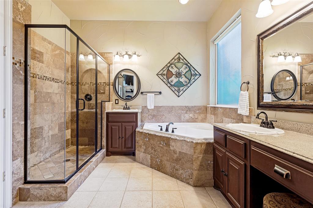 1814 Harvest Glen Drive Property Photo 20