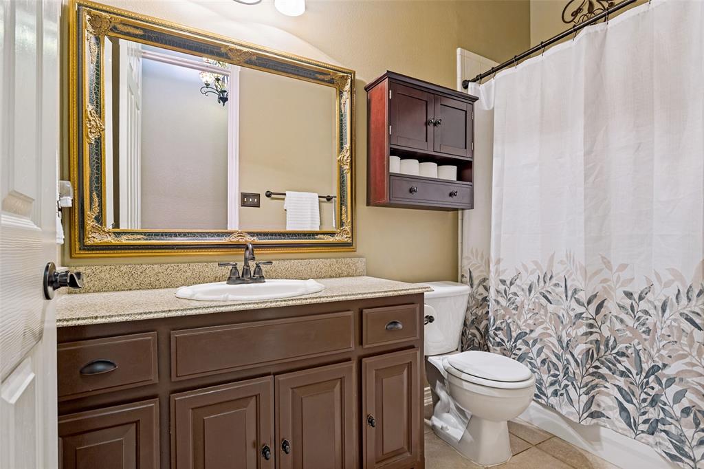 1814 Harvest Glen Drive Property Photo 23