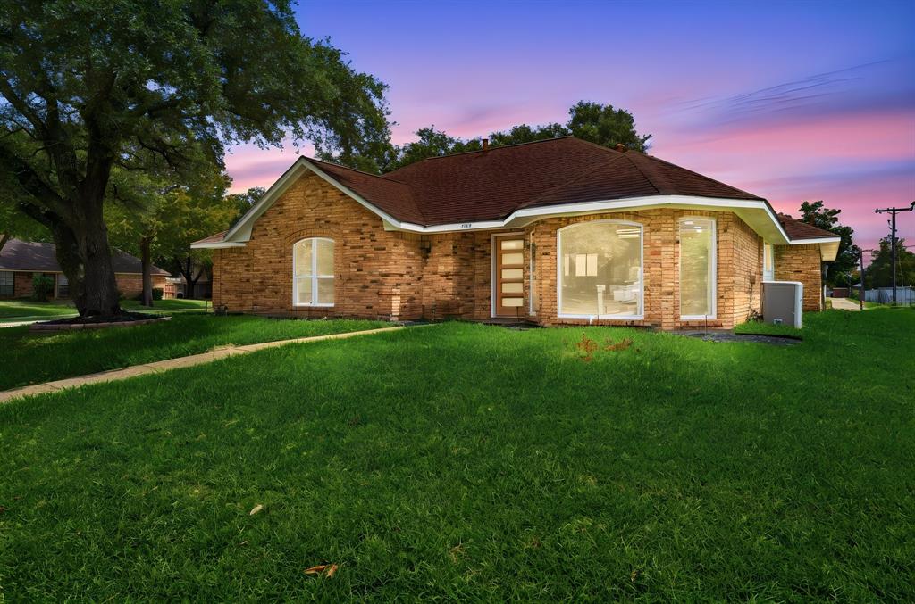 3718 Thornhill Way Property Photo 5
