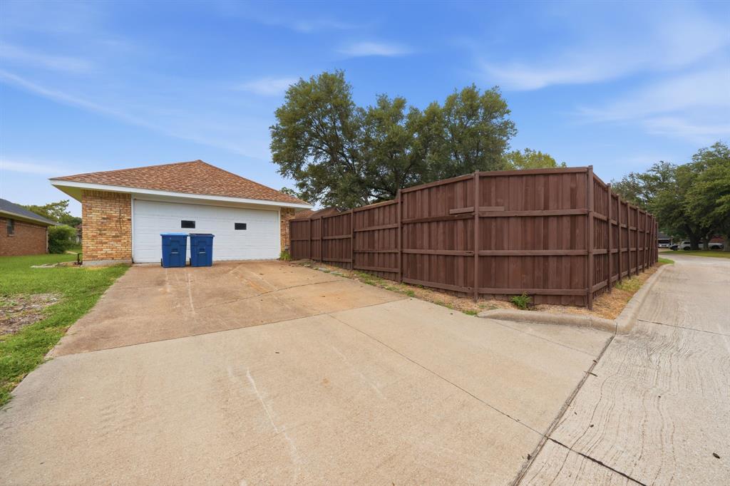 3718 Thornhill Way Property Photo 37