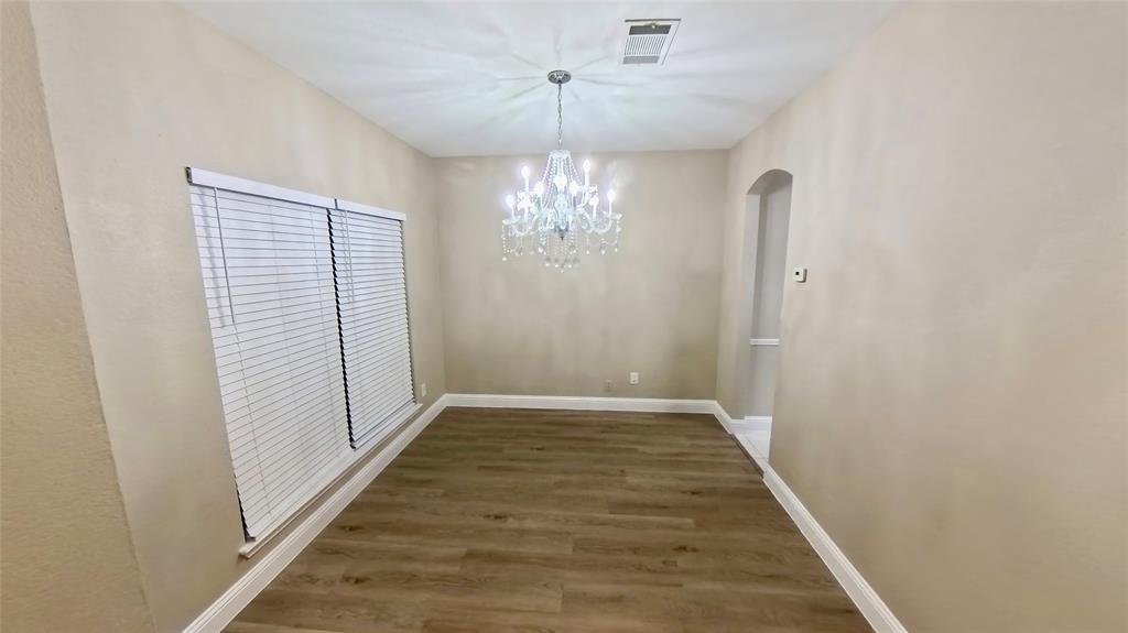 4304 Lone Rock Court Property Photo 3