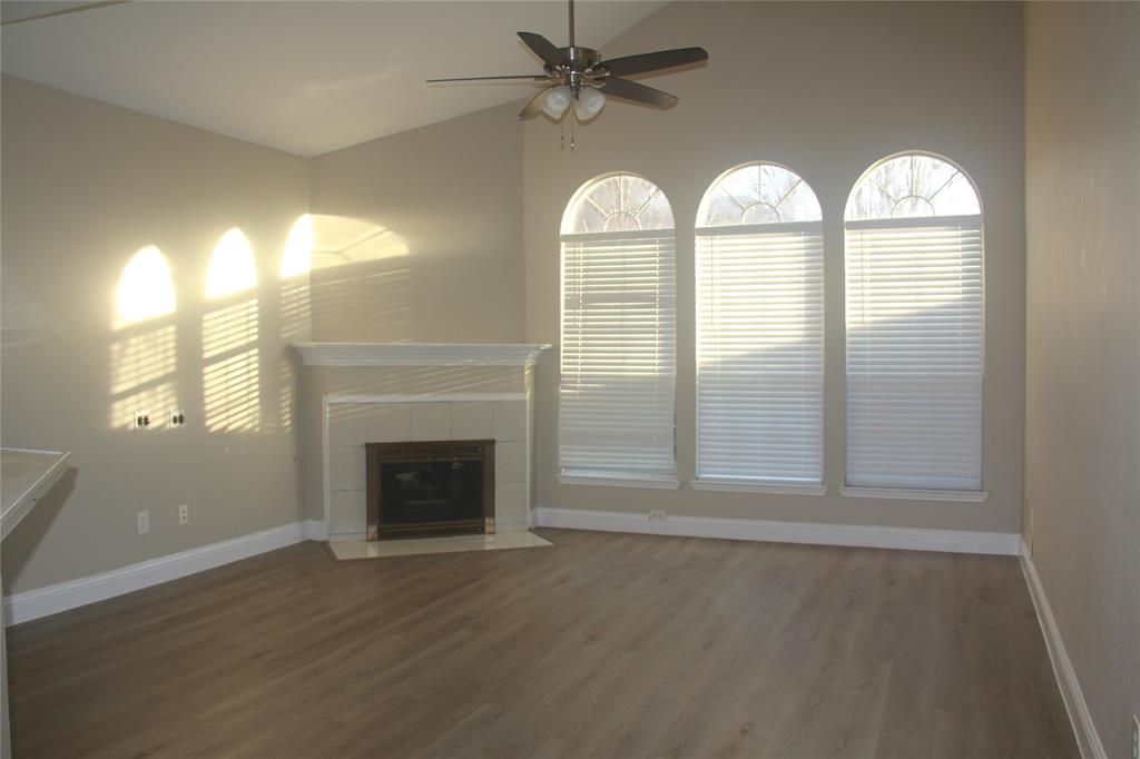 4304 Lone Rock Court Property Photo 19