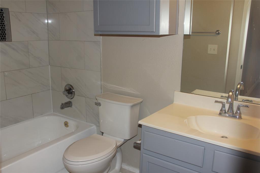 4304 Lone Rock Court Property Photo 21