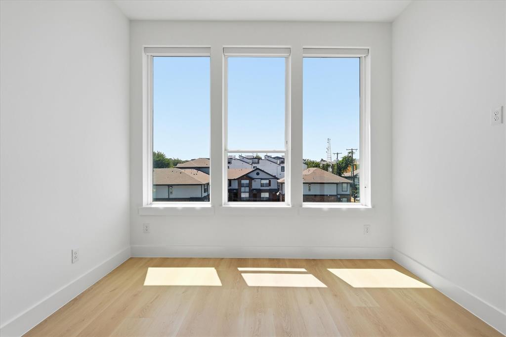 2015 California Drive 105 Property Photo 20