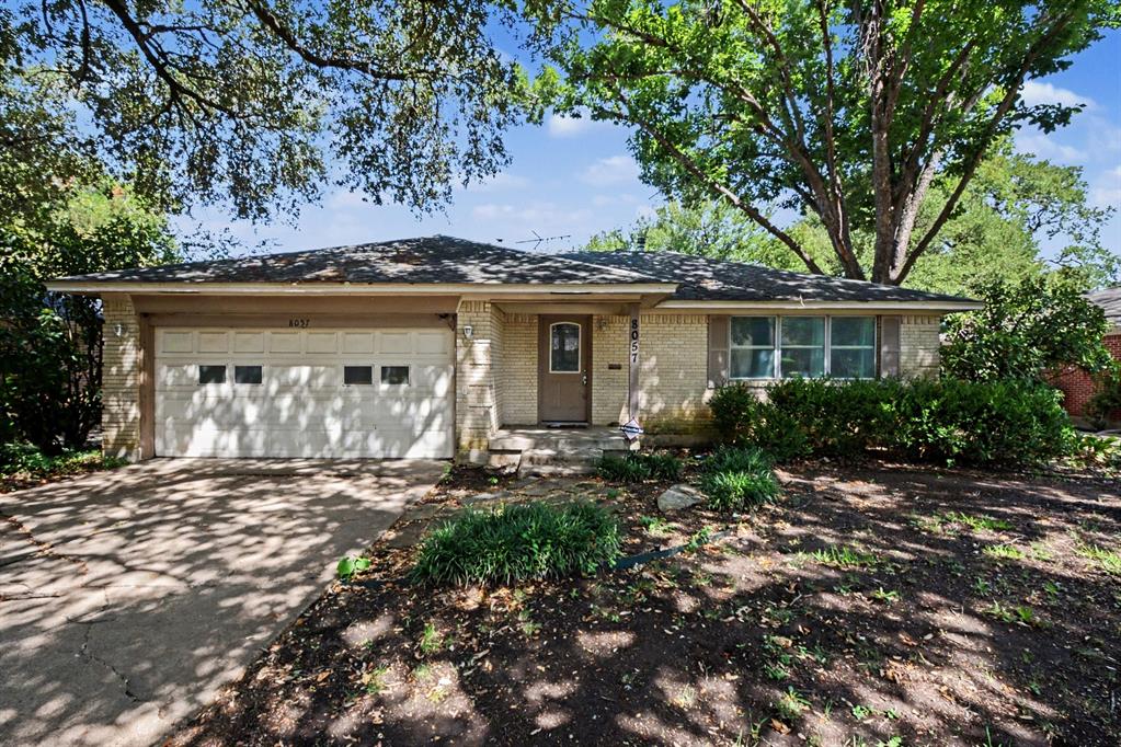 8057 Fall River Drive Property Photo 4