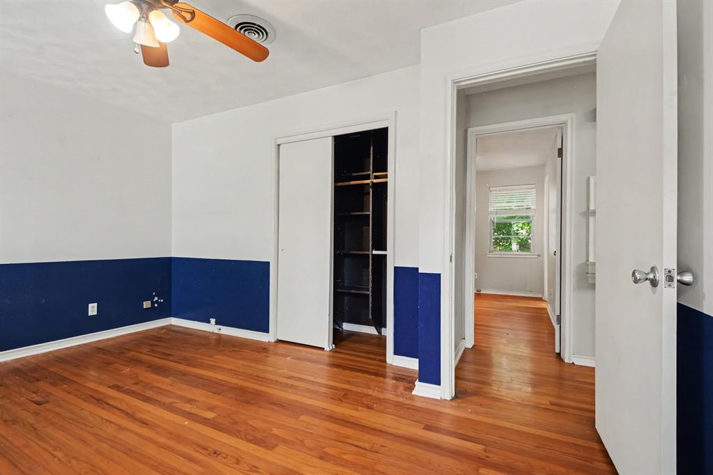 8057 Fall River Drive Property Photo 12