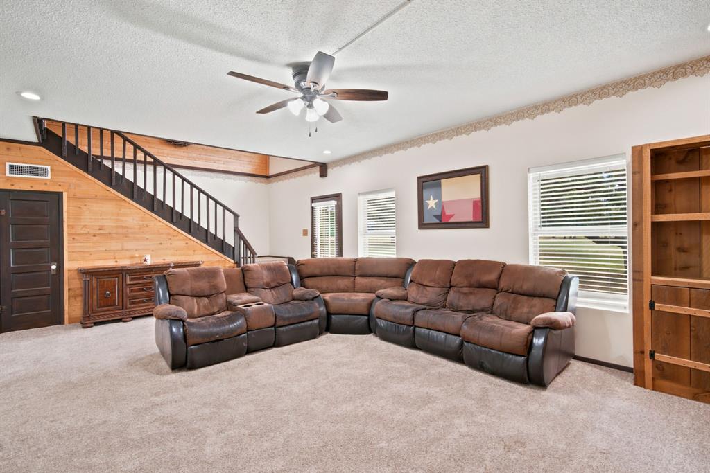 618 Hwy 2731 Property Photo 5