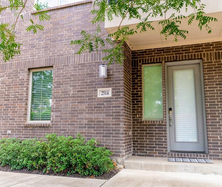 2514 Vintage Street Property Photo 2