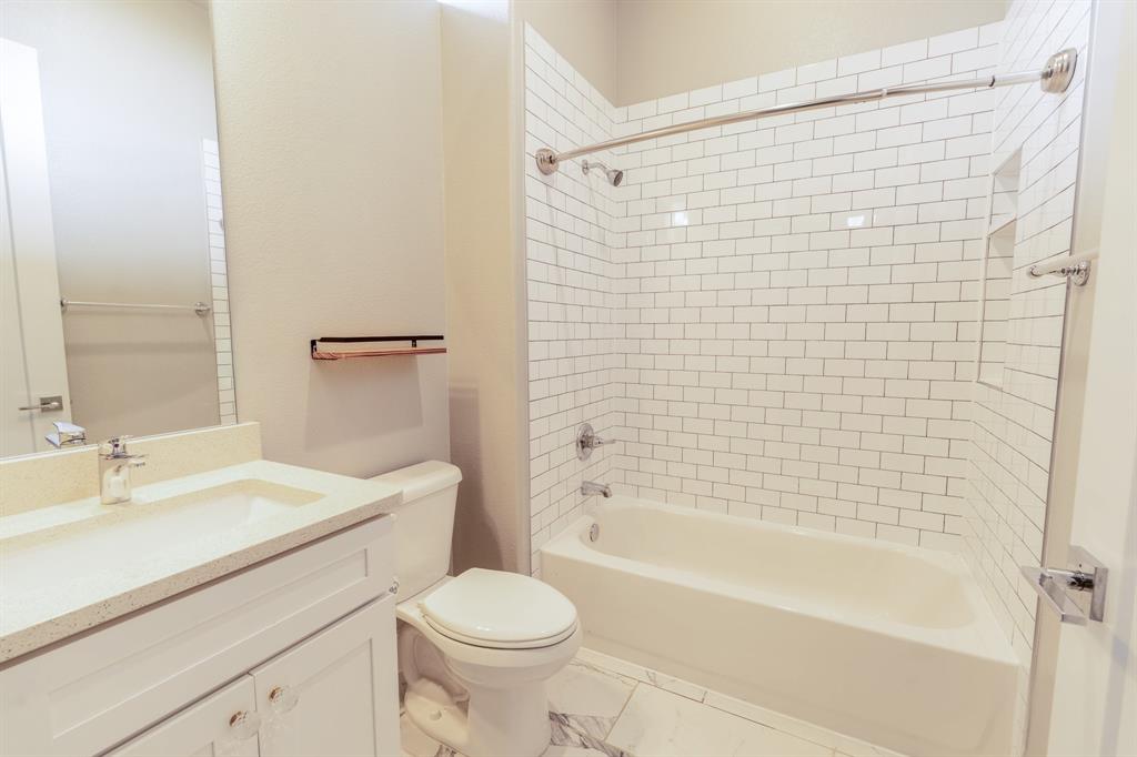 2514 Vintage Street Property Photo 17